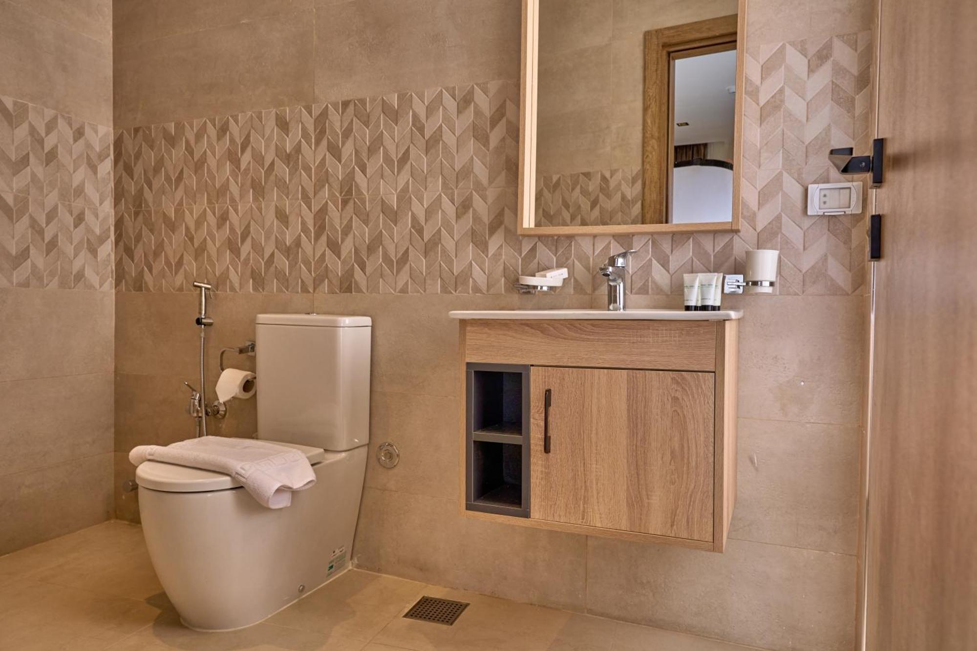Lotus Inn Kafret el-Gabal Zewnętrze zdjęcie