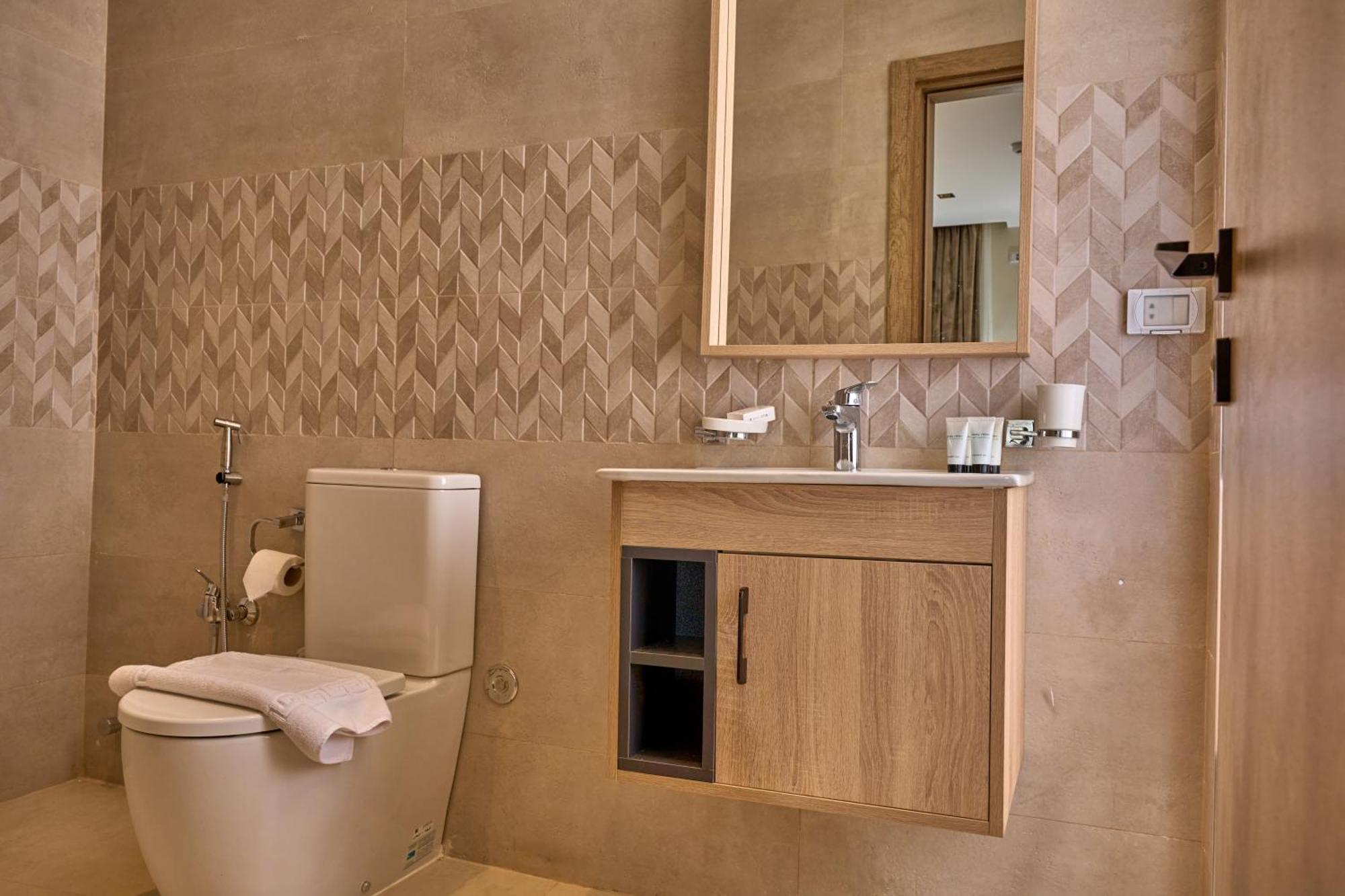 Lotus Inn Kafret el-Gabal Zewnętrze zdjęcie